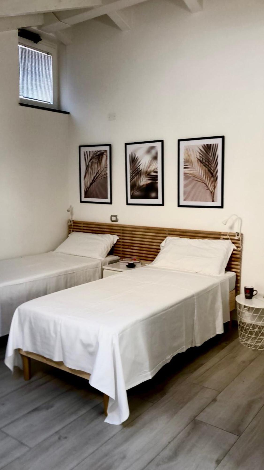 The Sweet Attic Room - De Vivo Realty Meta Di Sorrento Eksteriør bilde